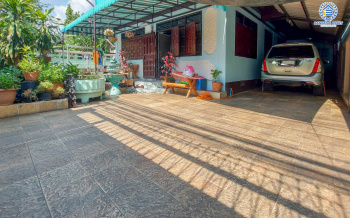 *****บ้านเดี่ยวมือสอง ซอยประชาอุทิศ 9  เนื้อที่กว้างขวางมากถึง 54 ตร.ว. ฟังก์ชัน 3 ห้องนอน 2 ห้องน้ำ ที่จอดรถ 2 คัน บนทำเลเดินทางสะดวก ใกล้รถไฟฟ้าสายสีน้ำเงิน "สถานีสถานีห้วยขวาง" และทางด่วน "กม.9"